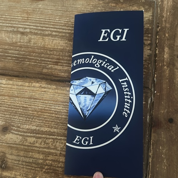 4.12 Carat Diamond Ring - Picture 4 of 9